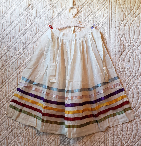 Vintage child's apron • c. Mid-century