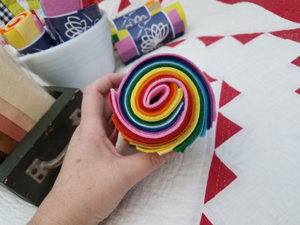 Over the Rainbow Felt Pack - small