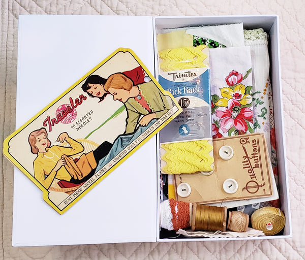 >:-:< PEGGY >:-:< Vintage Treasure Box