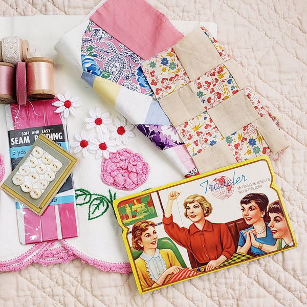 >:-:< GLADYS >:-:< Vintage Treasure Box