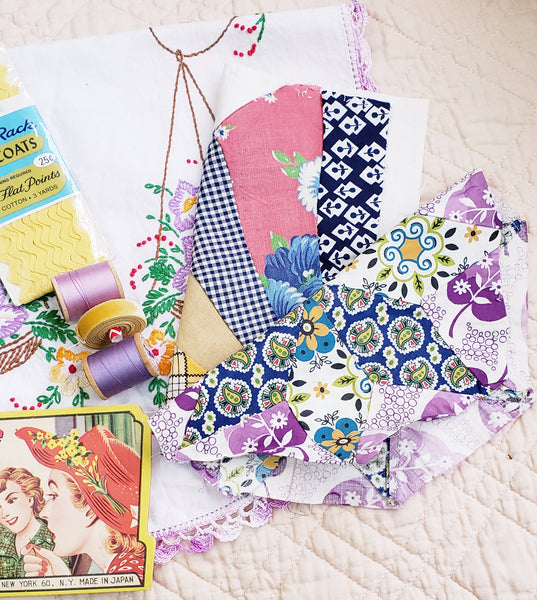 >:-:< DAPHNE >:-:< Vintage Treasure Box