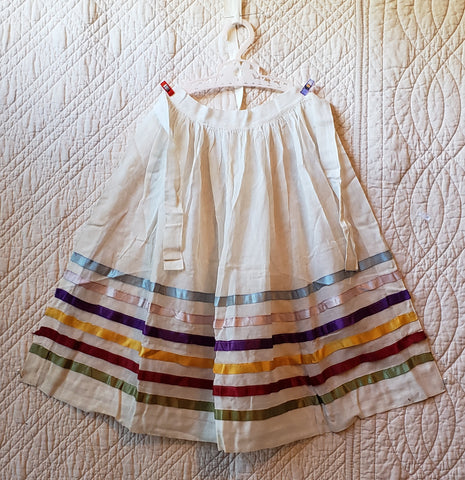 Vintage child's apron • c. Mid-century